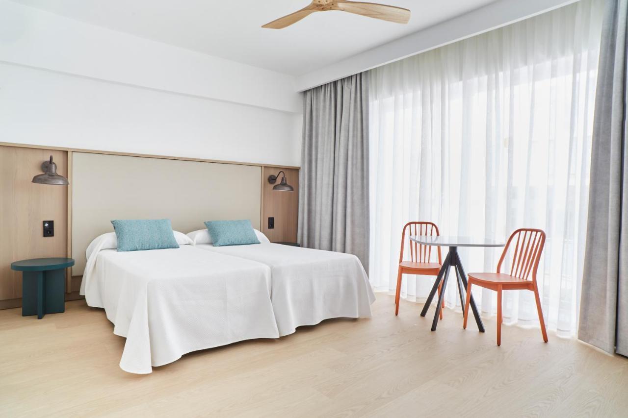 Excelsior Estudios & Apartamentos Сан-Антонио-Абад Экстерьер фото